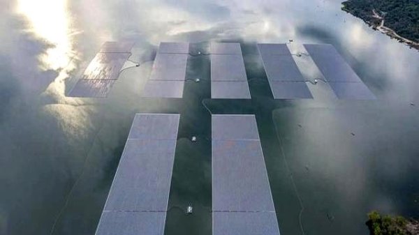 扬帆配资 3521%关税暴击！美国这招“经济绞杀”，东南亚太阳能产业将何去